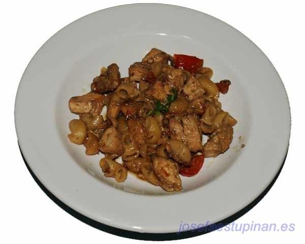 pollo_past_wok Pechuga de pollo con pasta al wok